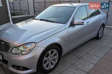 Седан Mercedes-Benz C-Class 2012 в Березане