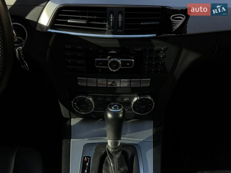 Седан Mercedes-Benz C-Class 2013 в Киеве
