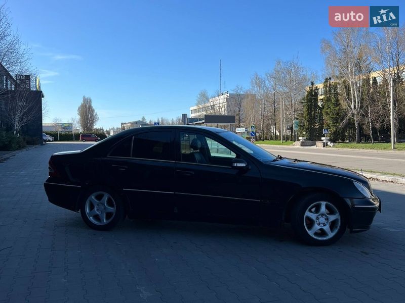 Седан Mercedes-Benz C-Class 2001 в Белой Церкви