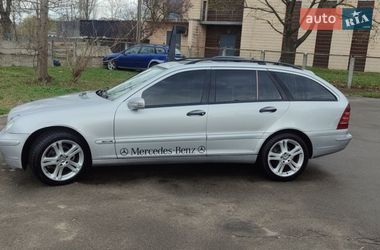 Универсал Mercedes-Benz C-Class 2001 в Киеве