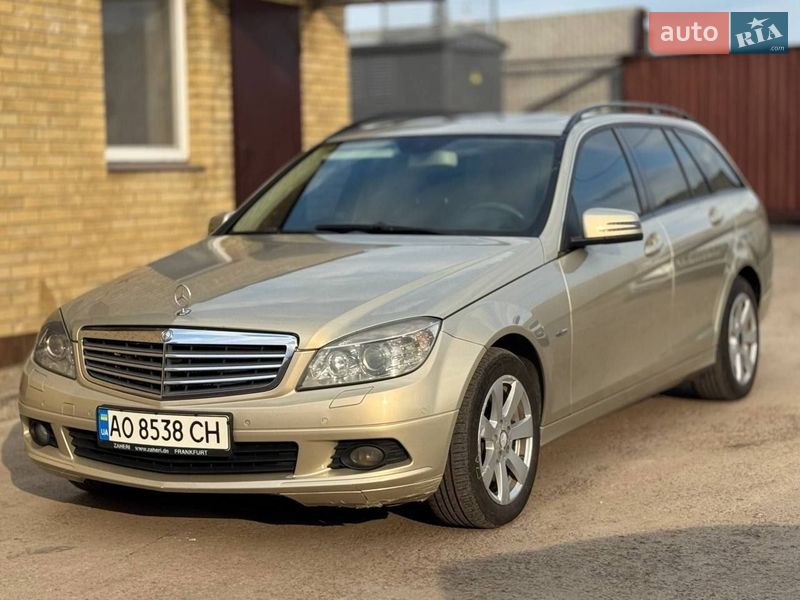 Mercedes-Benz C-Class 2009