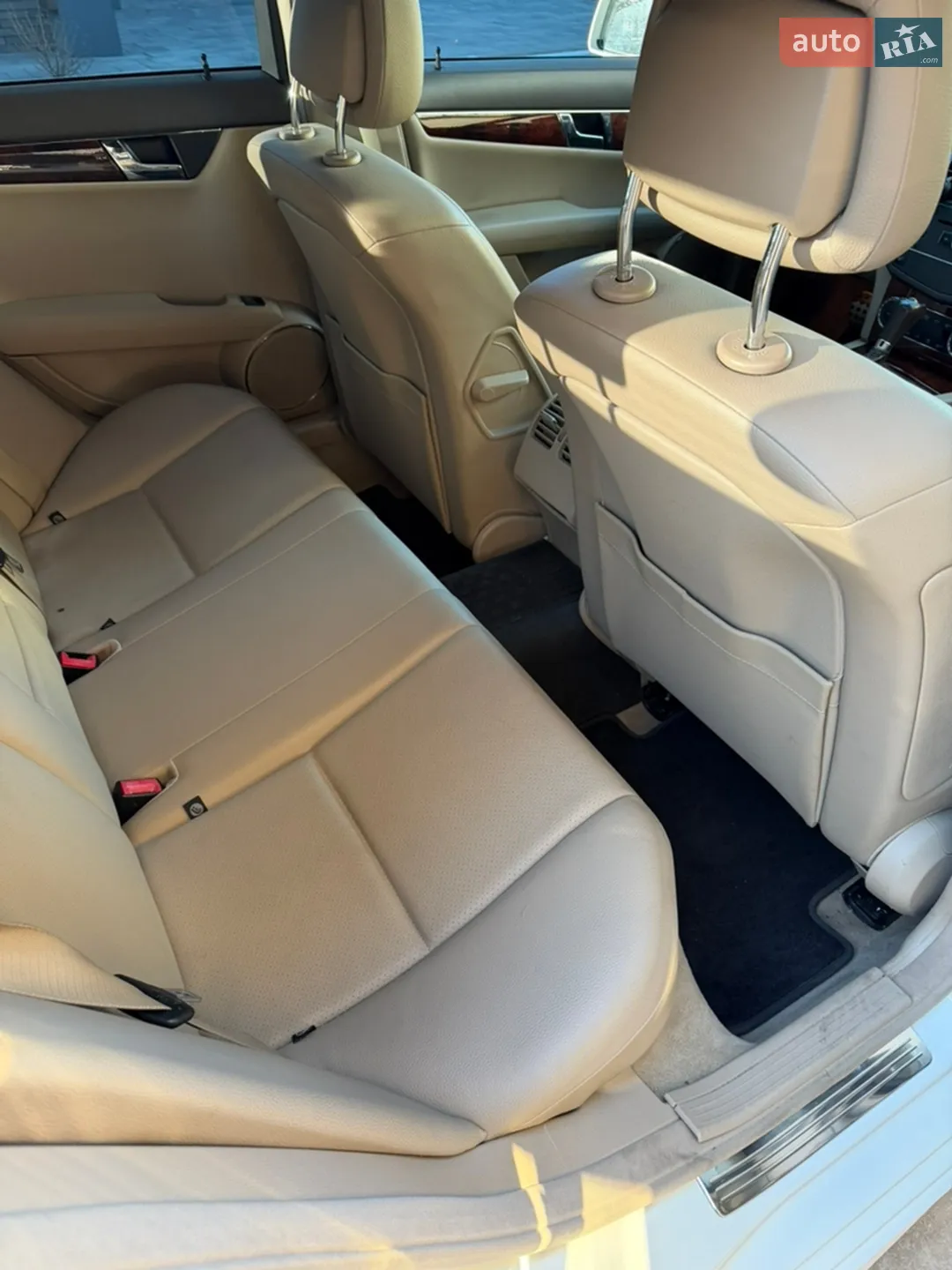 2011 Mercedes-Benz C-klasse - мініатюра 13