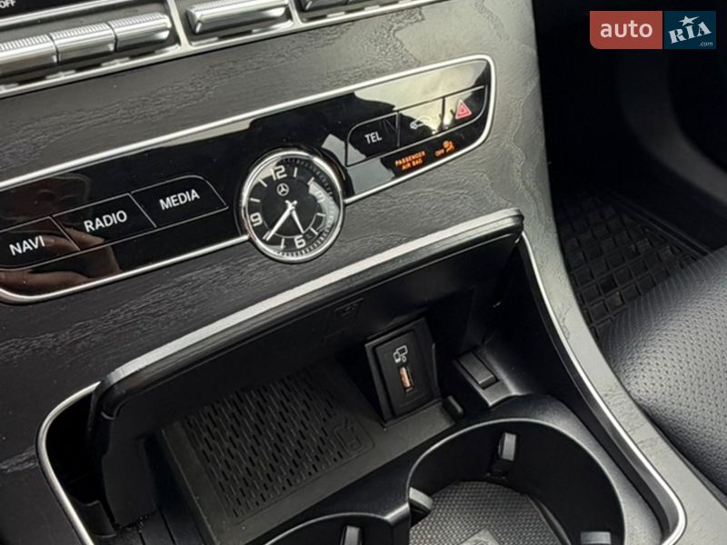 Седан Mercedes-Benz C-Class 2019 в Киеве
