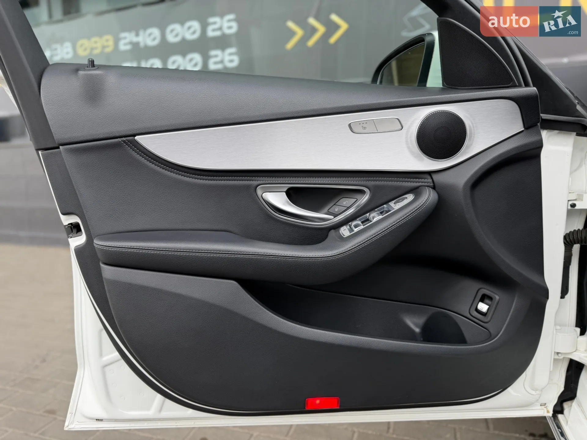 2014 Mercedes-Benz C-klasse - мініатюра 38