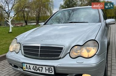 Седан Mercedes-Benz C-Class 2003 в Рівному
