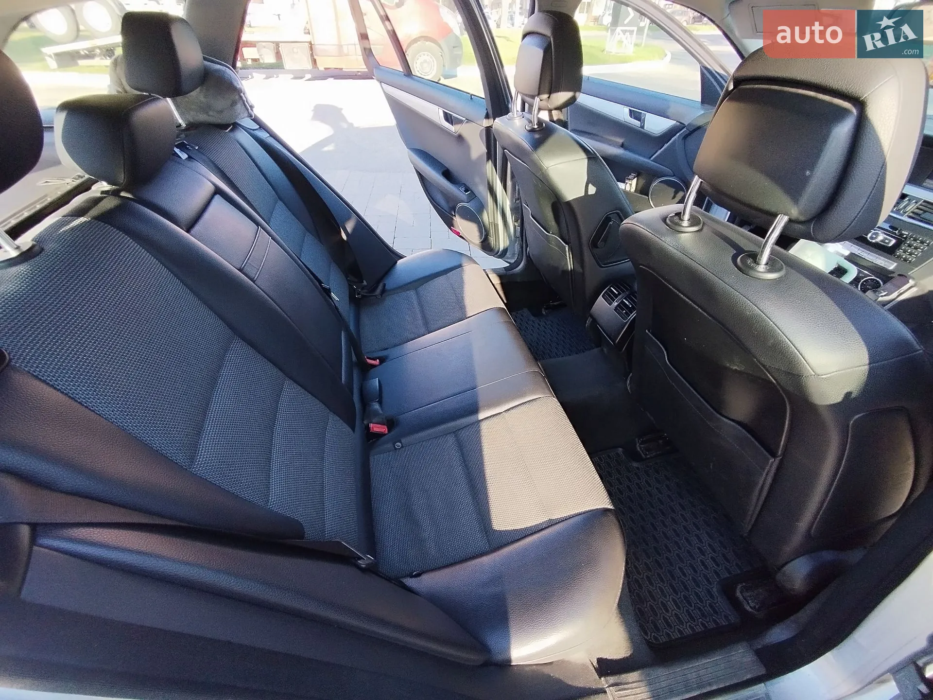 2013 Mercedes-Benz C-klasse - мініатюра 9