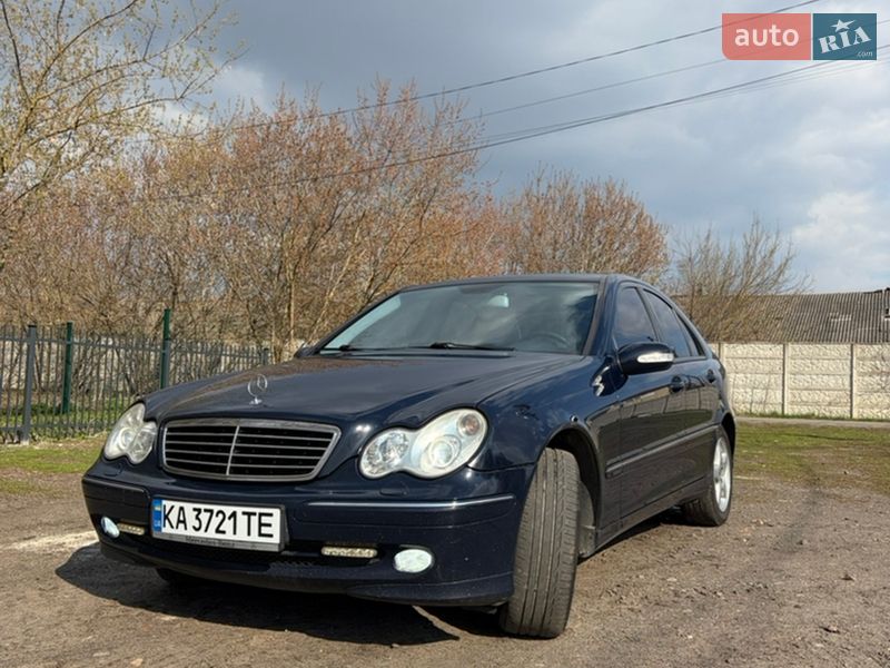 Mercedes-Benz C-Class 2002