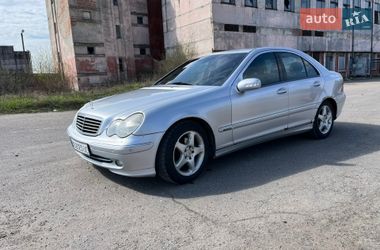 Седан Mercedes-Benz C-Class 2002 в Збараже