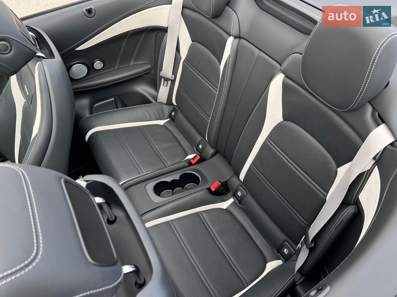 Кабриолет Mercedes-Benz C-Class 2023 в Киеве