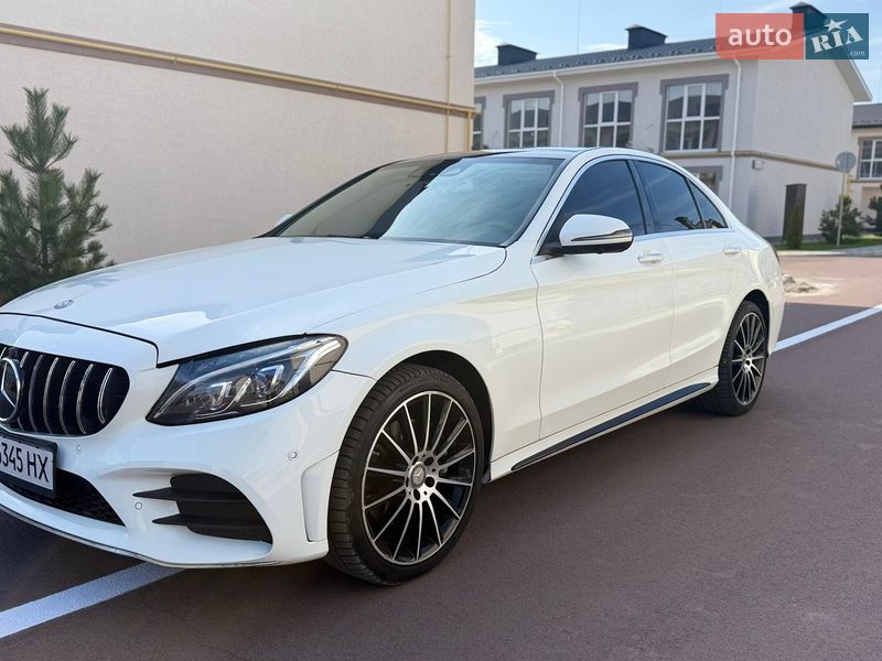 Mercedes-Benz C-Class 2015