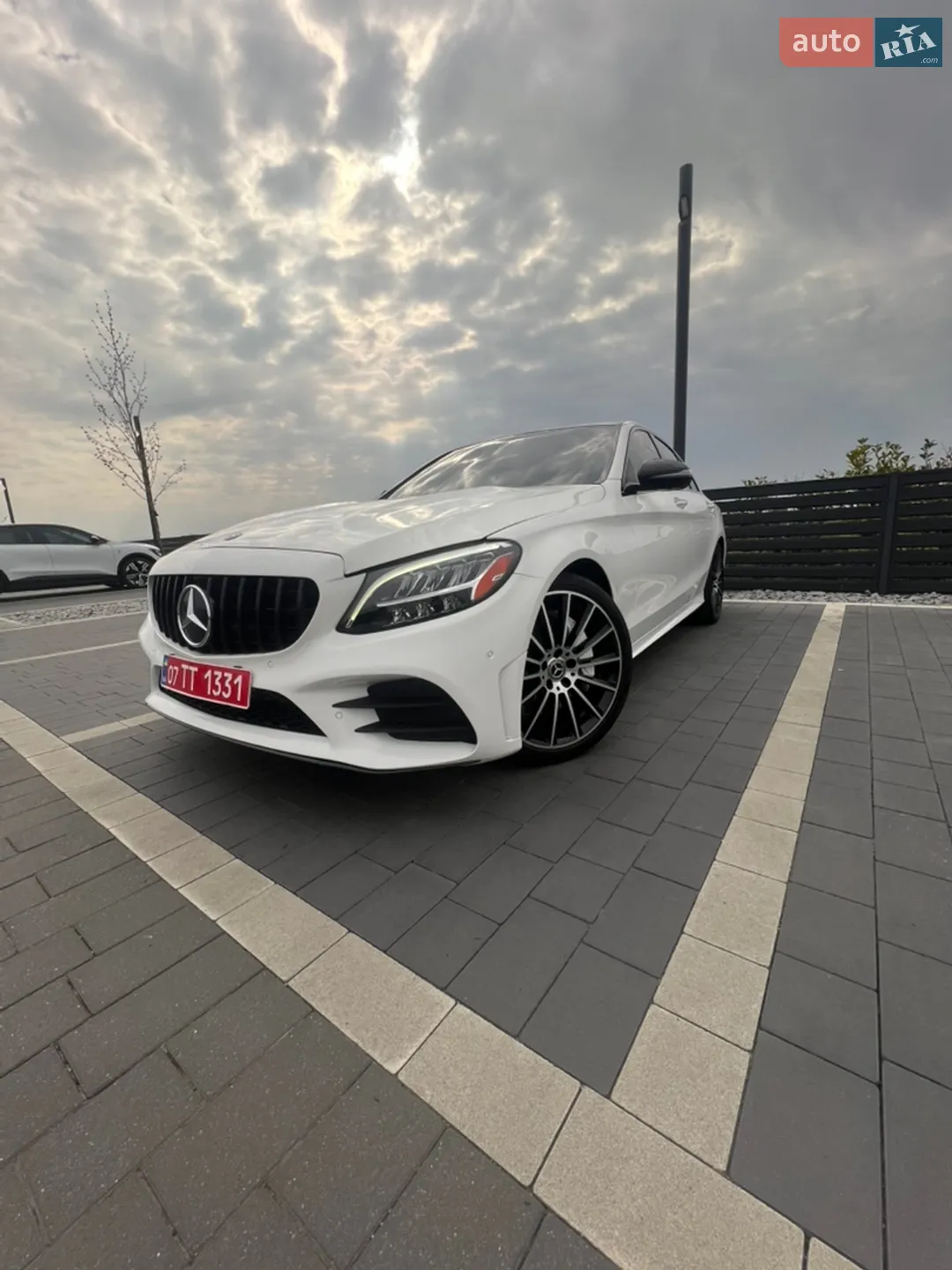 2020 Mercedes-Benz C-klasse - фото 1