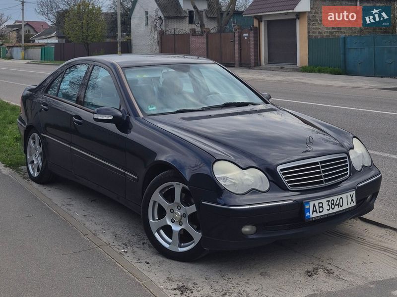 Mercedes-Benz C-Class 2003