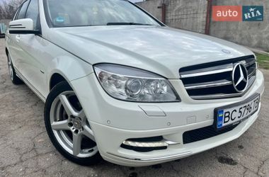 Универсал Mercedes-Benz C-Class 2010 в Путивле