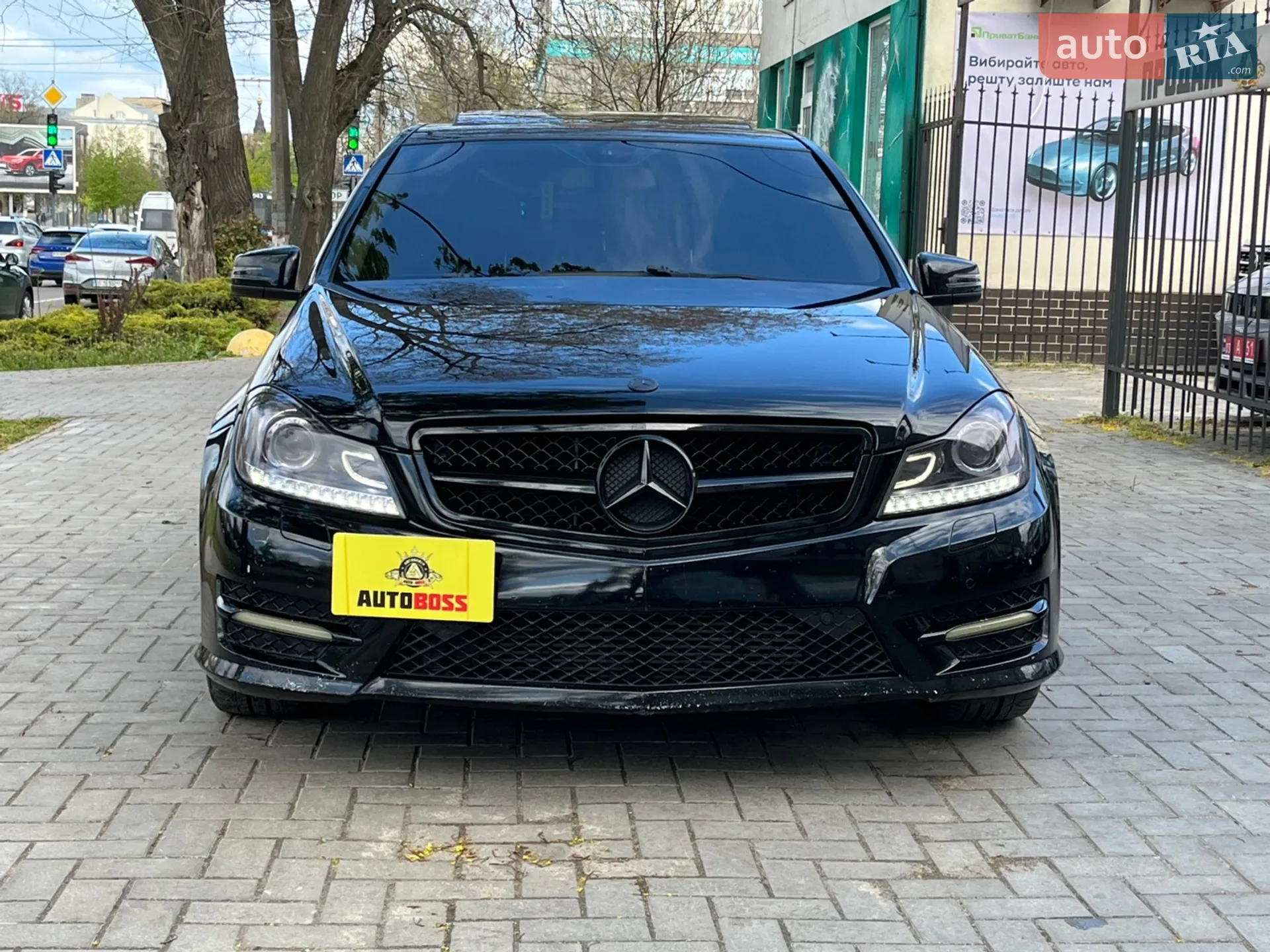 2011 Mercedes-Benz C-klasse - мініатюра 2