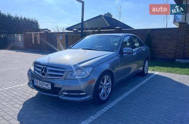 Седан Mercedes-Benz C-Class 2012 в Виннице