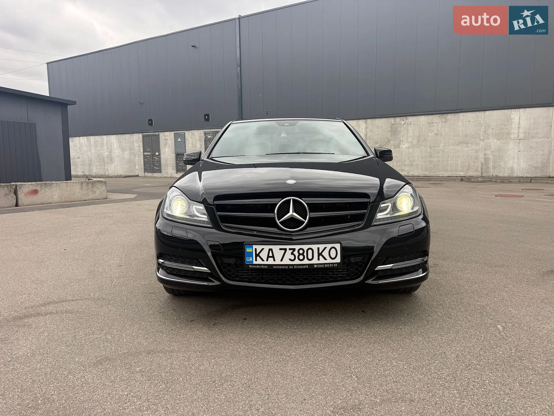 2011 Mercedes-Benz C-klasse - мініатюра 4
