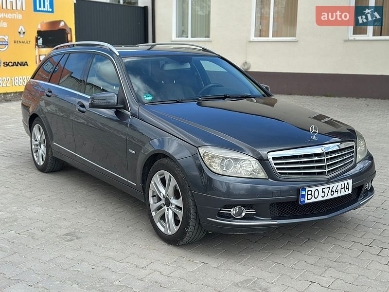 Mercedes-Benz C-Class 2010