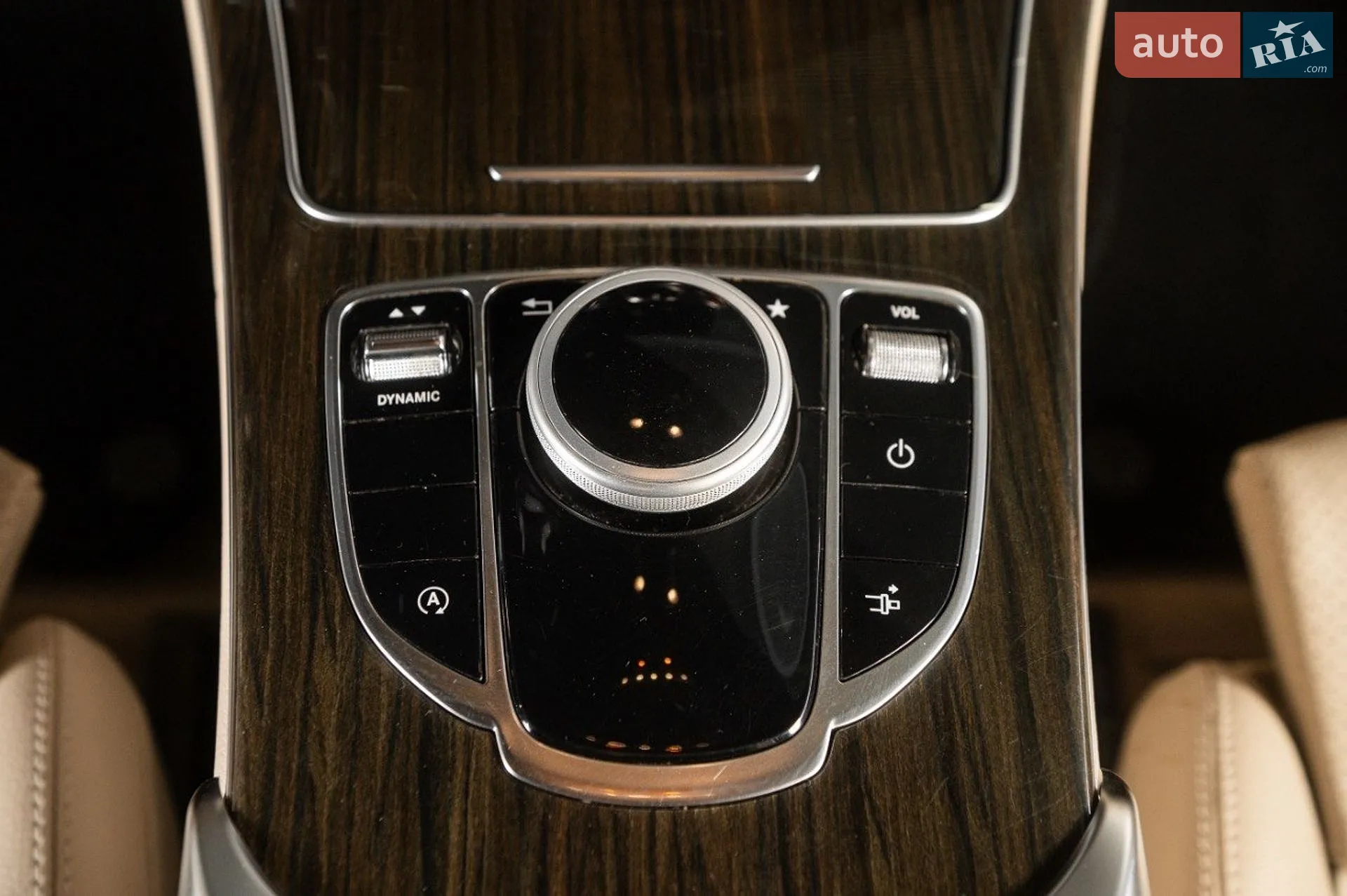 2016 Mercedes-Benz C-klasse - мініатюра 18