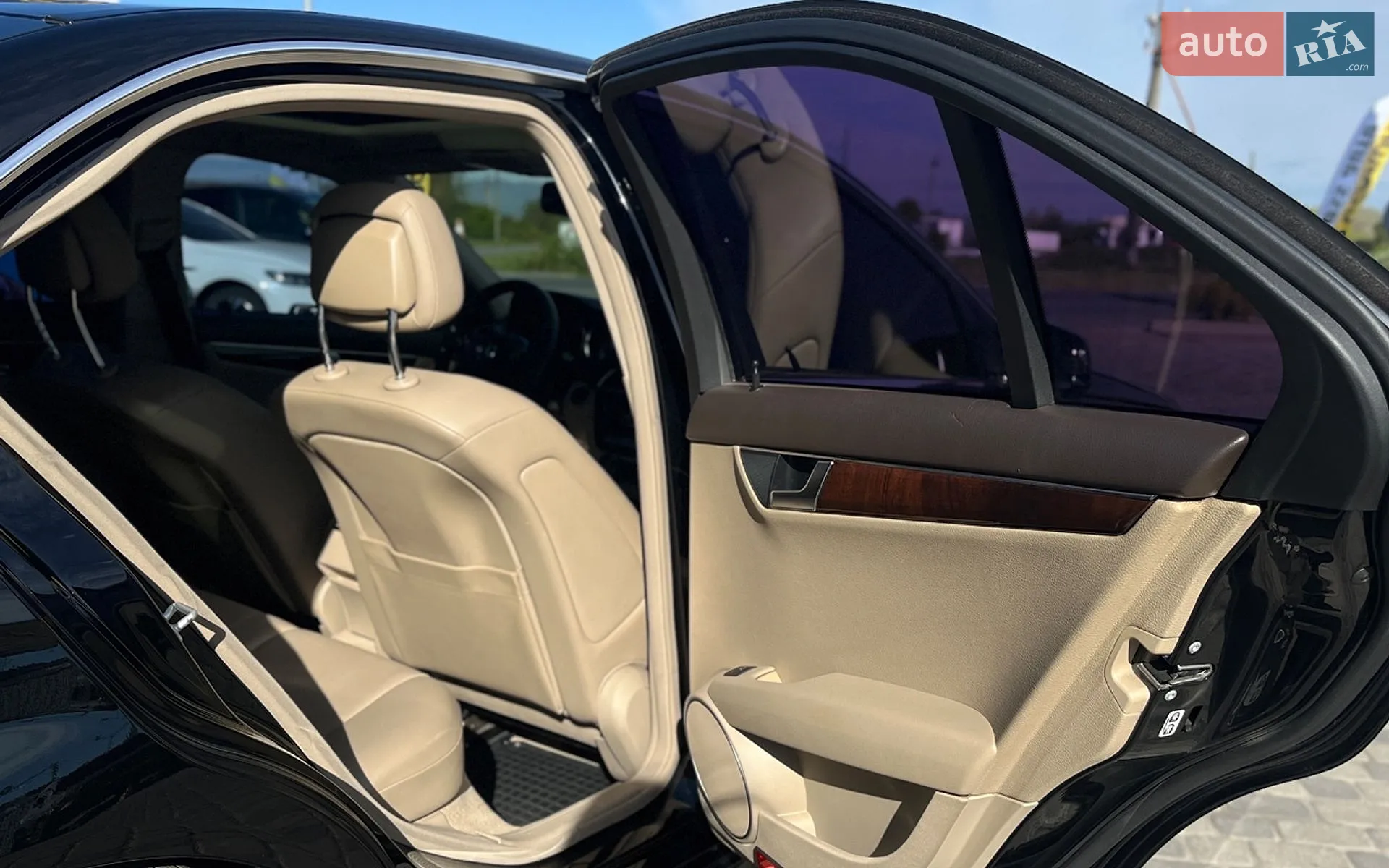 2014 Mercedes-Benz C-klasse - мініатюра 28