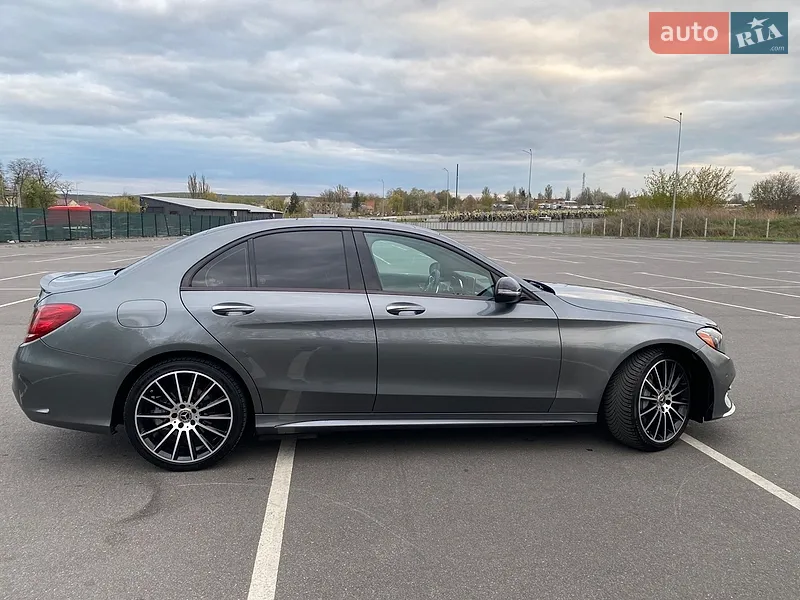 Mercedes-Benz C-Class 2018 VIN 55SWF4KB7JU260203 фото оголошення 9 з 68