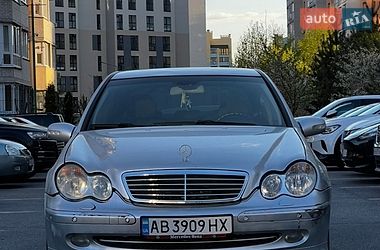 Седан Mercedes-Benz C-Class 2001 в Виннице