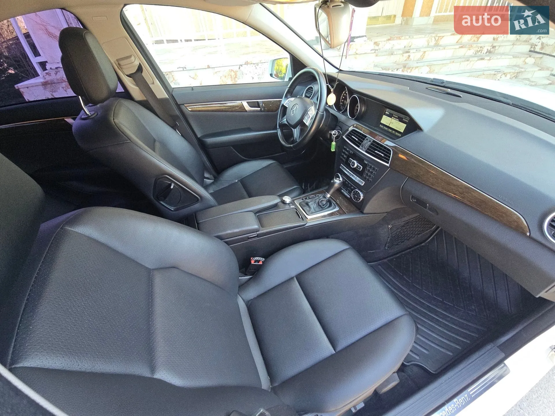 2013 Mercedes-Benz C-klasse - мініатюра 36