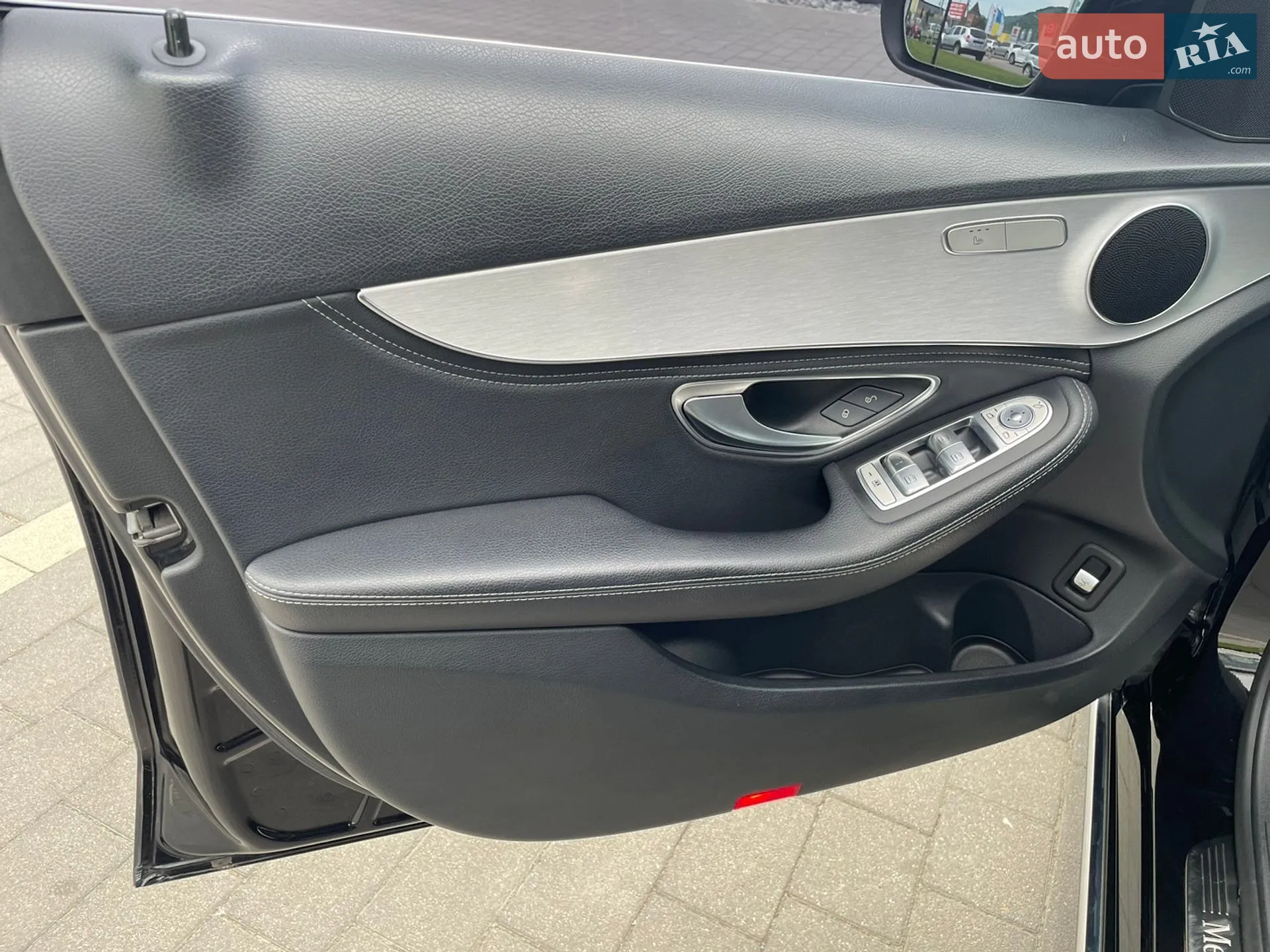 2015 Mercedes-Benz C-klasse - мініатюра 35