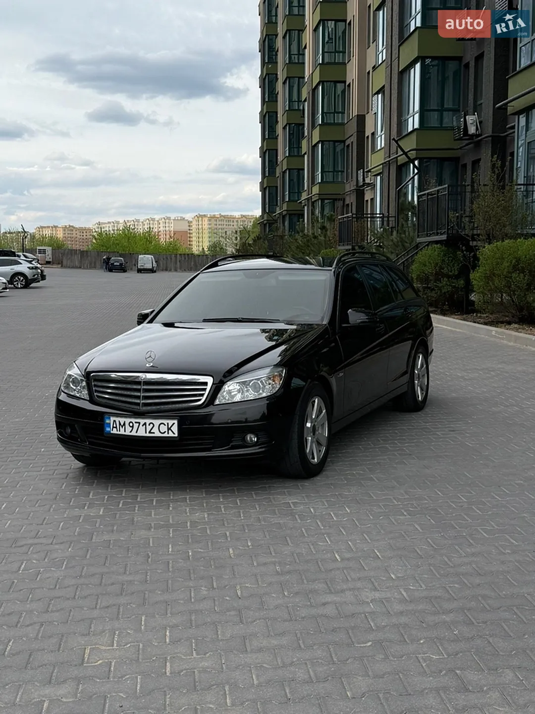 2010 Mercedes-Benz C-klasse - мініатюра 2