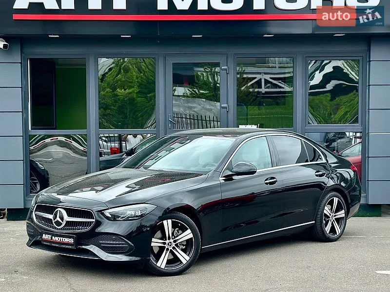 Mercedes-Benz C-Class 2022