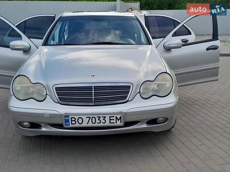 Mercedes-Benz C-Class
