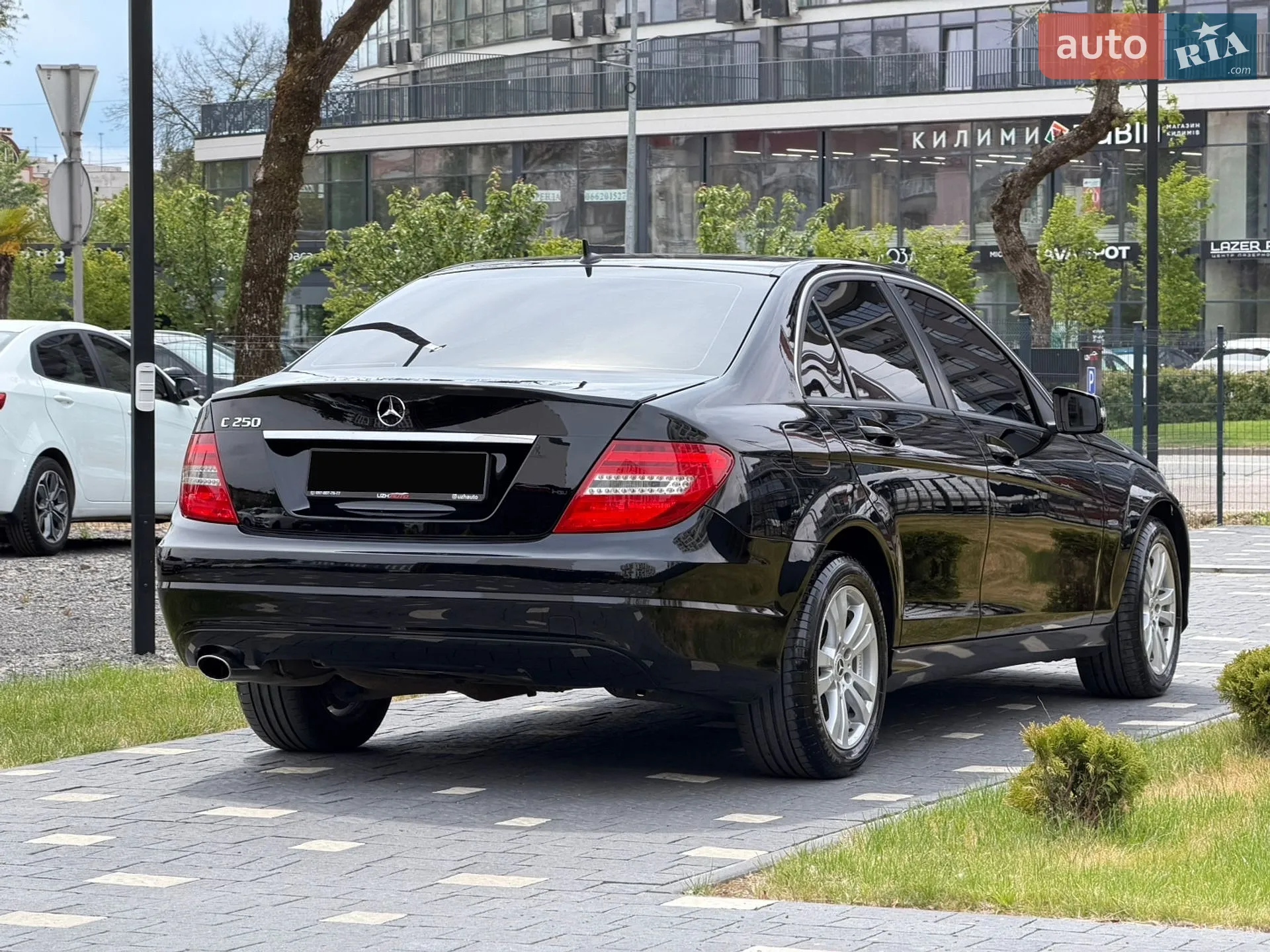 2011 Mercedes-Benz C-klasse - мініатюра 16