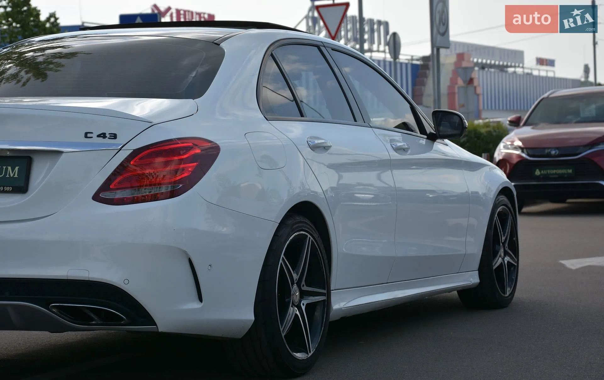 2016 Mercedes-Benz C-klasse - мініатюра 13