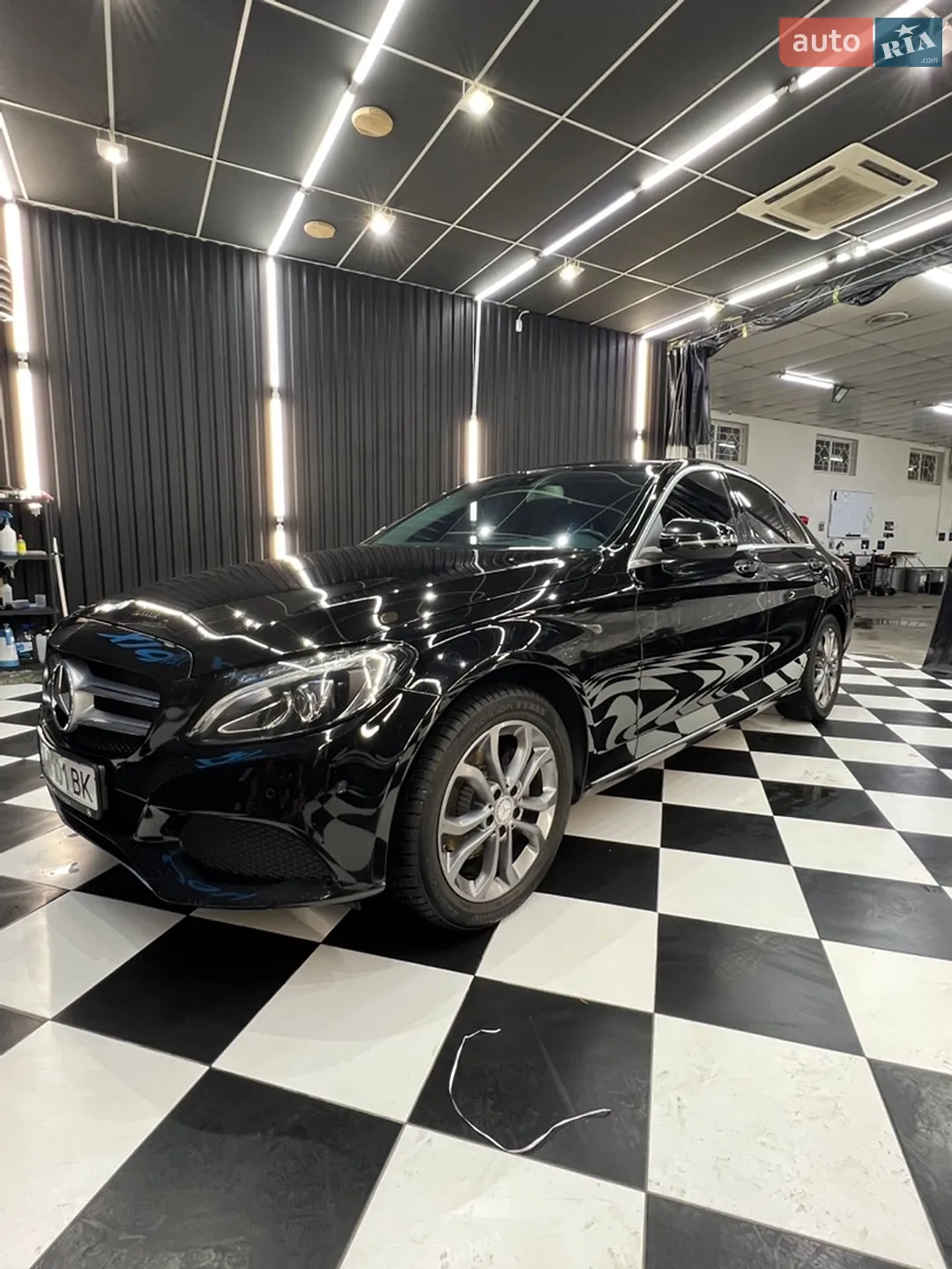 2017 Mercedes-Benz C-klasse - мініатюра 2
