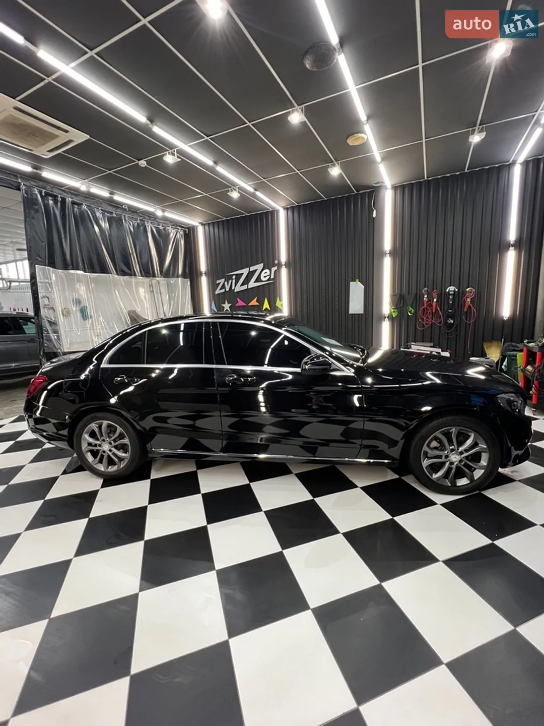 2017 Mercedes-Benz C-klasse - мініатюра 16