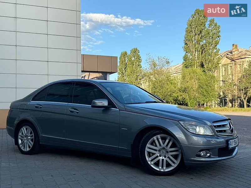 Mercedes-Benz C-Class 2009 VIN WDD2040871F458048 фото оголошення 2 з 91