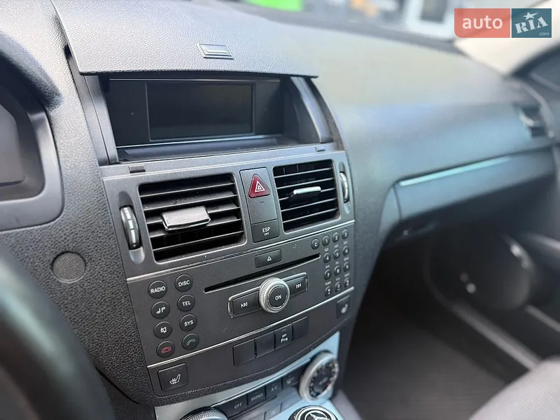 Mercedes-Benz C-Class 2009 VIN WDD2040871F458048 фото оголошення 22 з 91