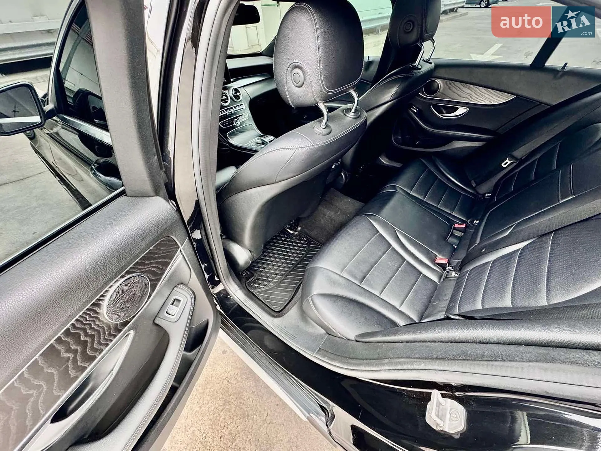 2015 Mercedes-Benz C-klasse - мініатюра 16