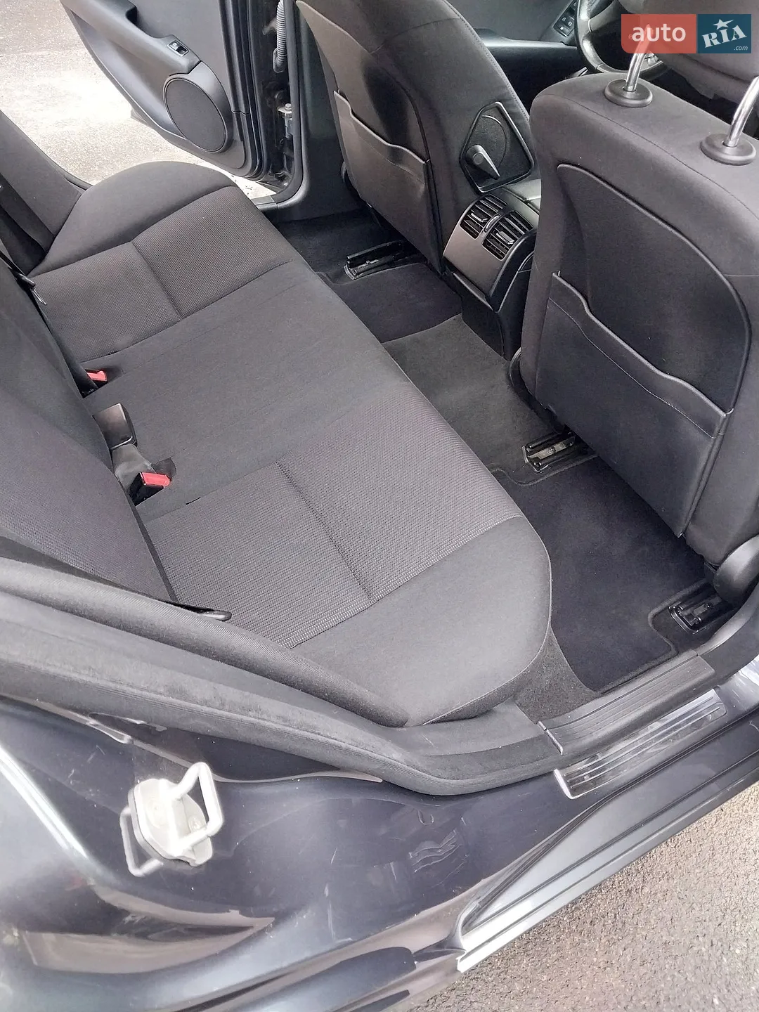 2010 Mercedes-Benz C-klasse - мініатюра 4