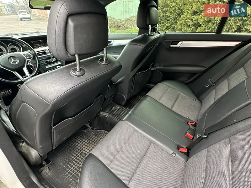 Mercedes-Benz C-Class 2013 VIN WDD2040841A921279 фото оголошення 17 з 74