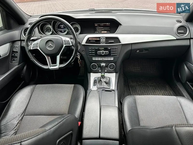 Mercedes-Benz C-Class 2013 VIN WDD2040841A921279 фото оголошення 26 з 74