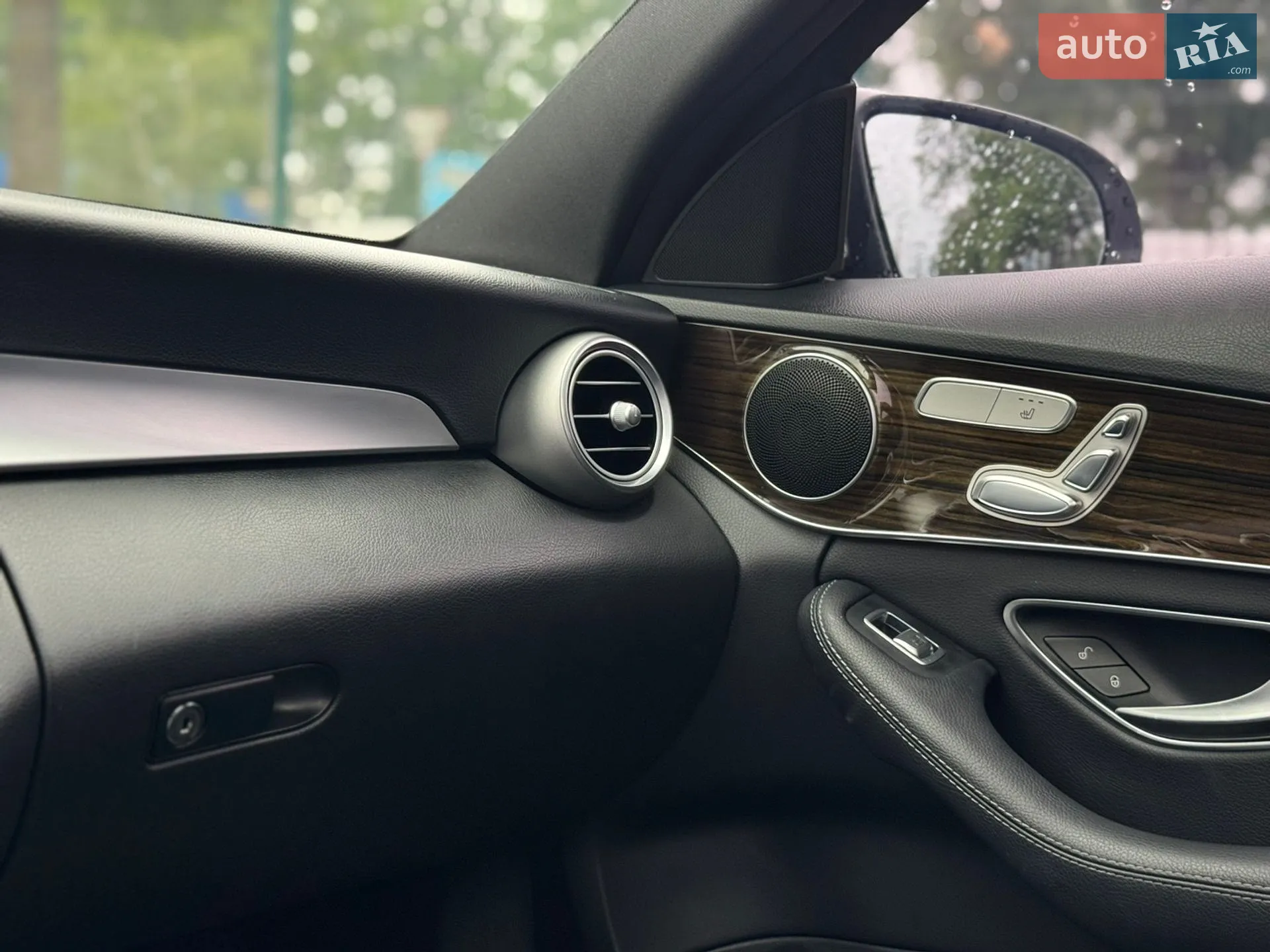 2017 Mercedes-Benz C-klasse - мініатюра 26