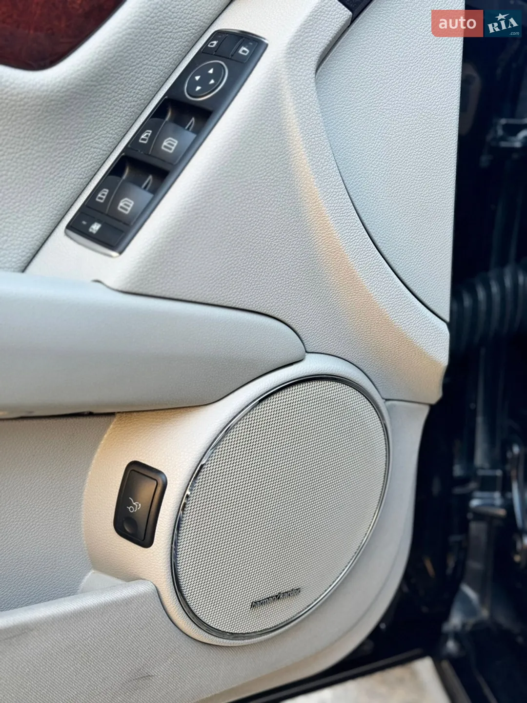 2010 Mercedes-Benz C-klasse - мініатюра 10