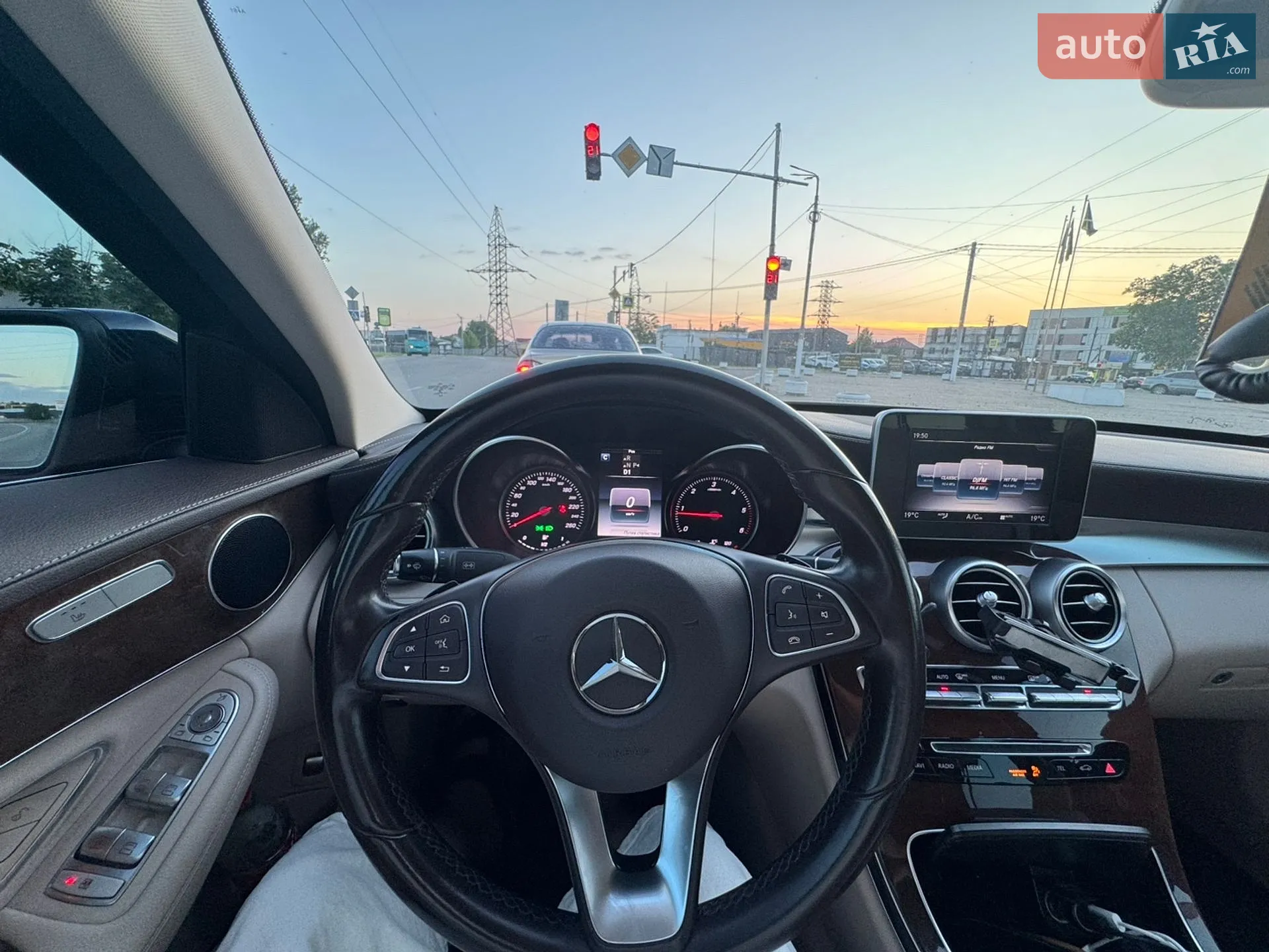 2017 Mercedes-Benz C-klasse - мініатюра 23