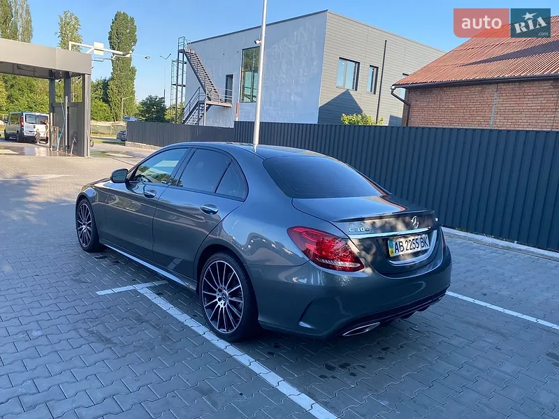 Mercedes-Benz C-Class 2018 VIN 55SWF4KB7JU260203 фото оголошення 6 з 68