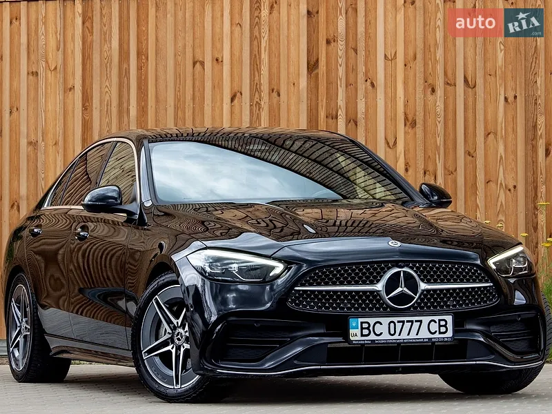 Mercedes-Benz C-Class 2021