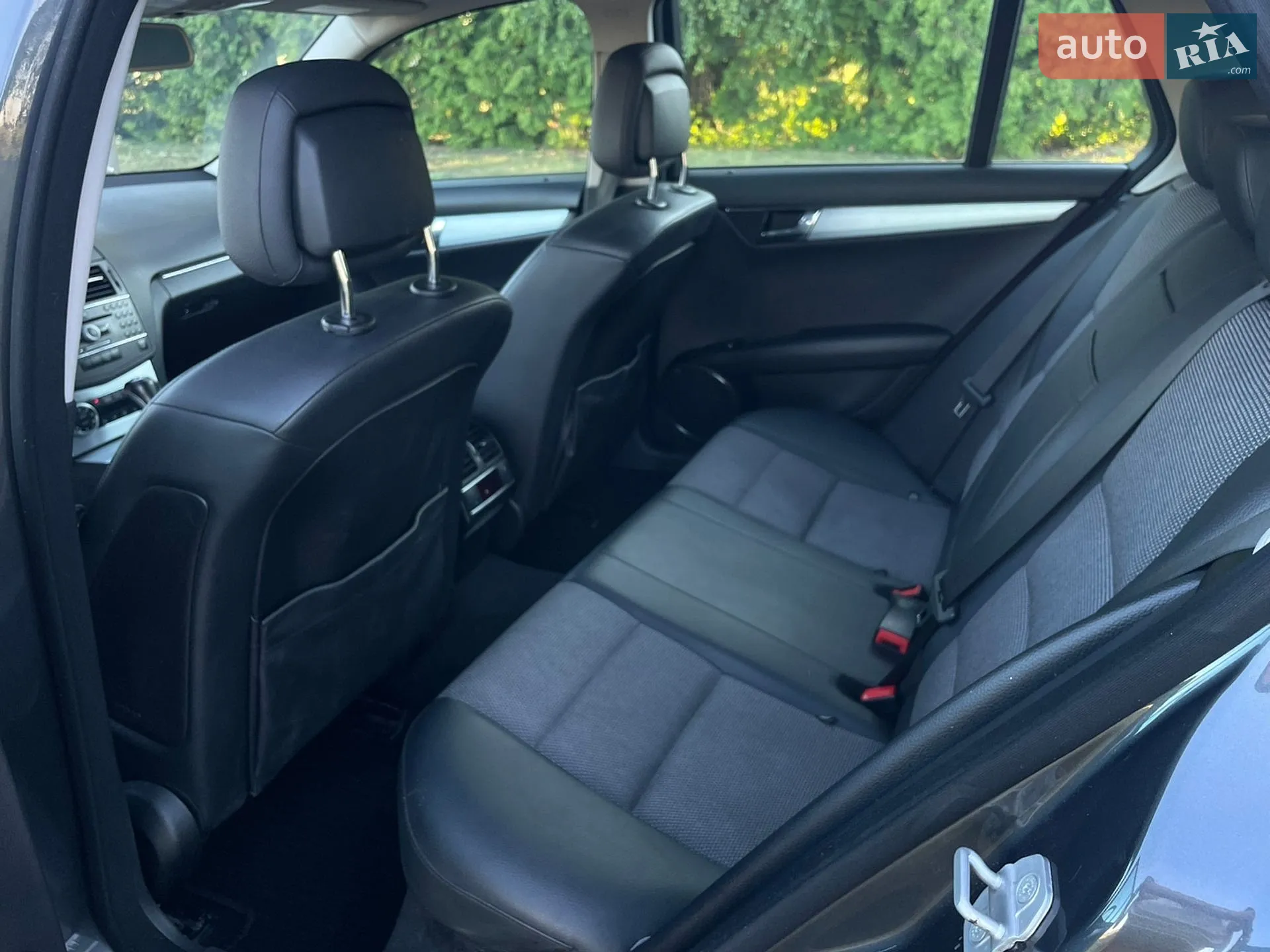 2010 Mercedes-Benz C-klasse - мініатюра 22