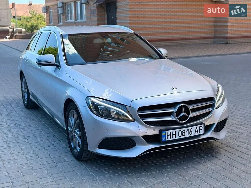Mercedes-Benz C-Class 2017 VIN WDD2052071F678538 фото оголошення 9 з 46