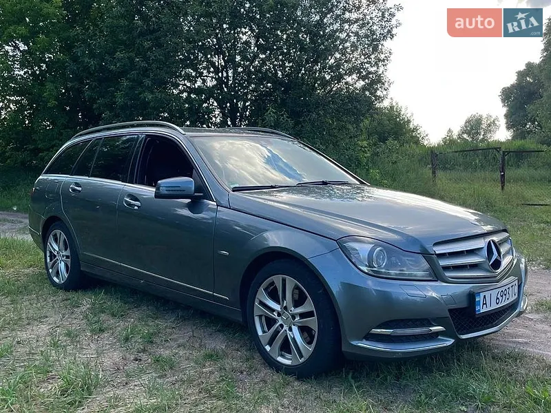 Mercedes-Benz C-Class 2011 VIN WDD2042021F687973 фото оголошення 3 з 49