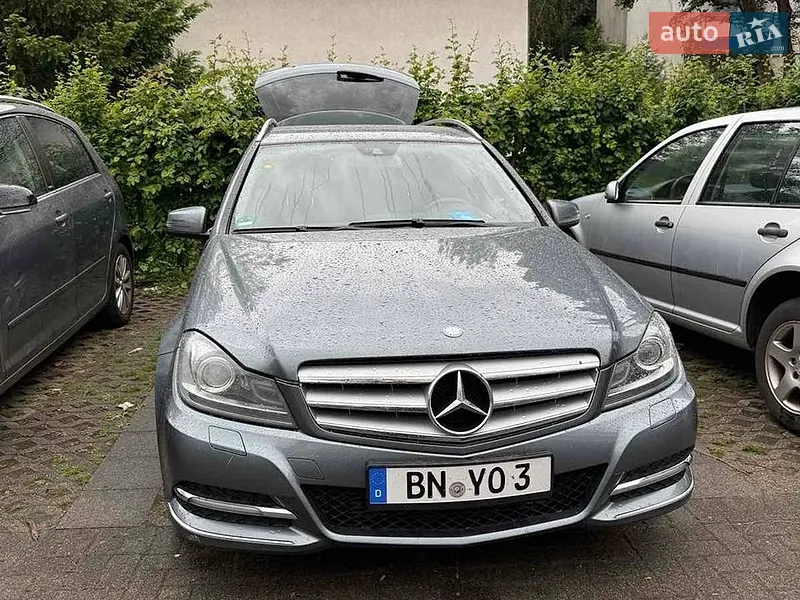 Mercedes-Benz C-Class 2011 VIN WDD2042021F687973 фото оголошення 19 з 49