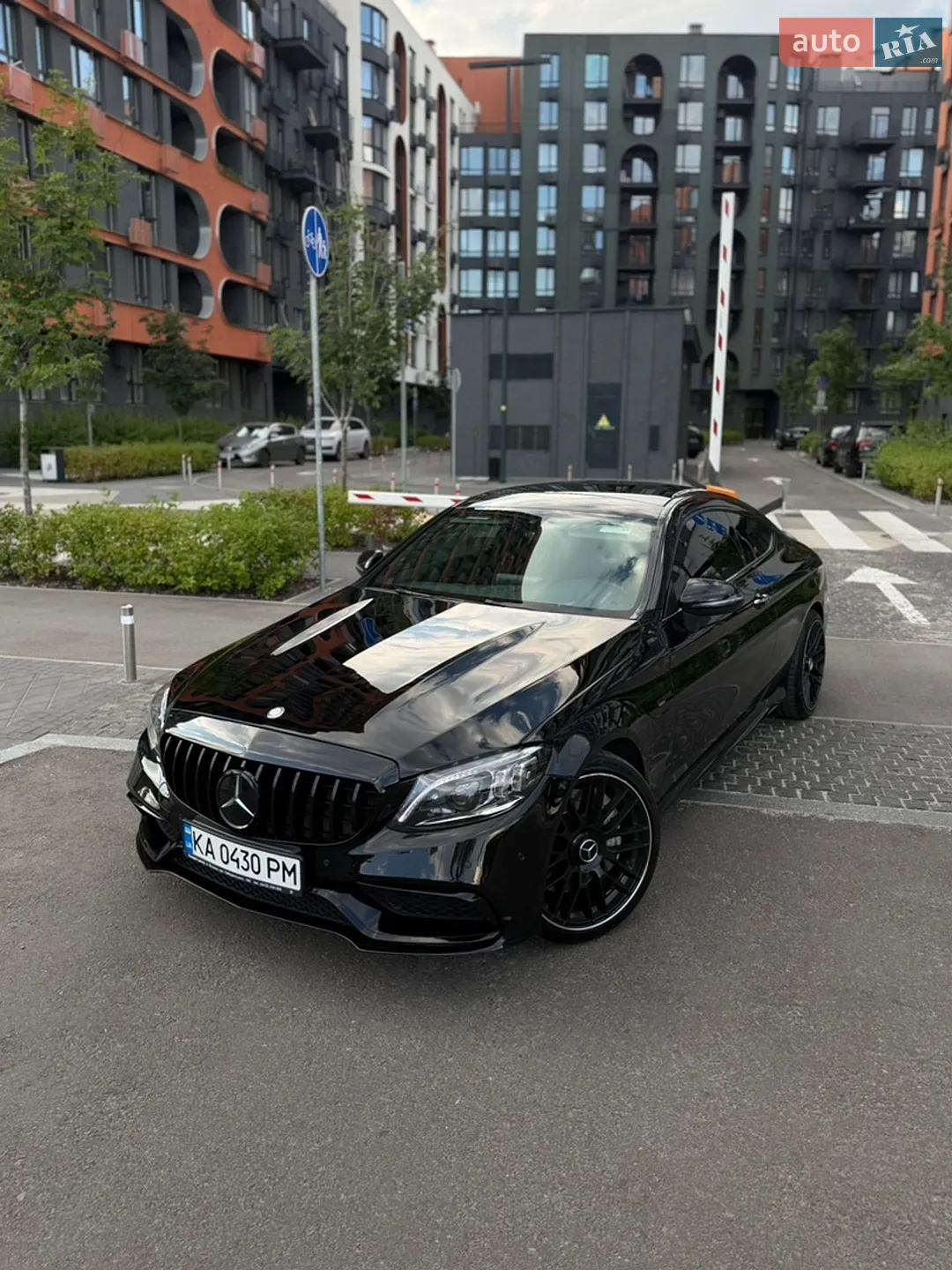 2016 Mercedes-Benz C-klasse - фото 1